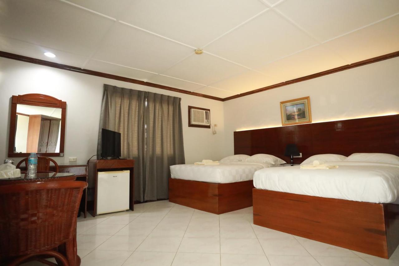 Bohol Plaza Mountain Resort And Restaurant Dauis Εξωτερικό φωτογραφία